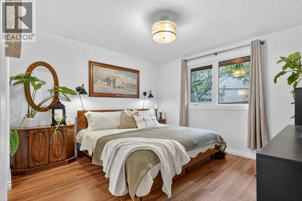 Single Family House Bungalow for Sale in  Ranchview Road NW Ranchlands Calgary 