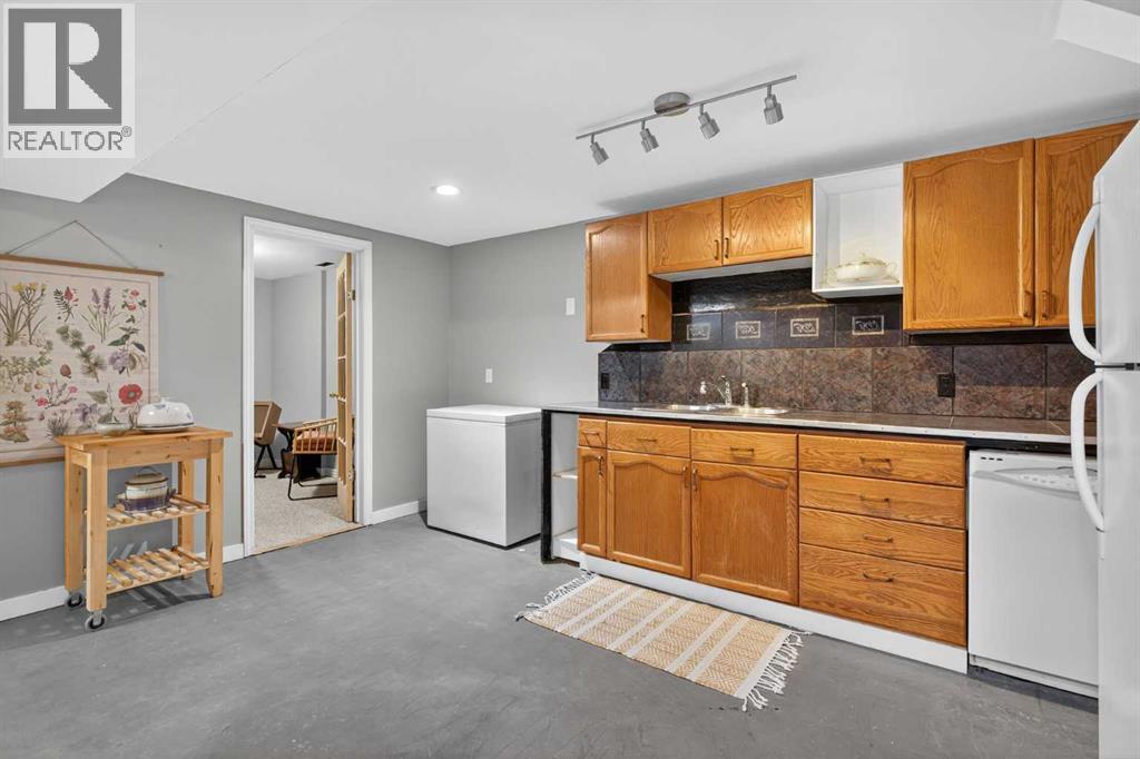 Single Family House Bungalow for Sale in  Ranchview Road NW Ranchlands Calgary 