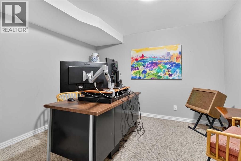 Single Family House Bungalow for Sale in  Ranchview Road NW Ranchlands Calgary 