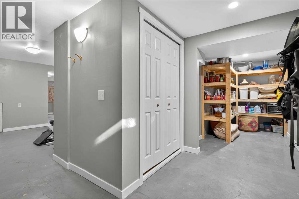 Single Family House Bungalow for Sale in  Ranchview Road NW Ranchlands Calgary 