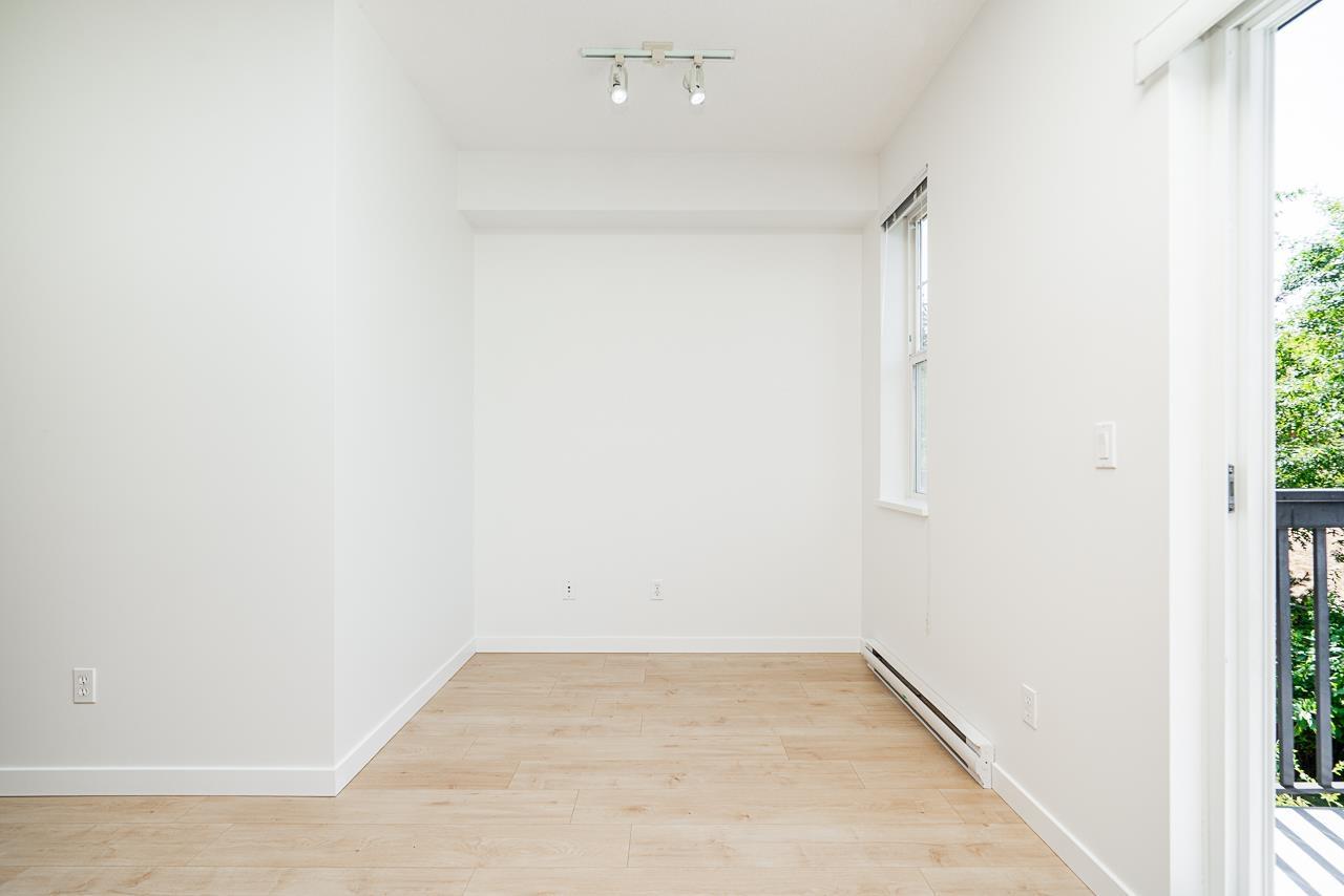 #19-8385 DELSOM, Delta