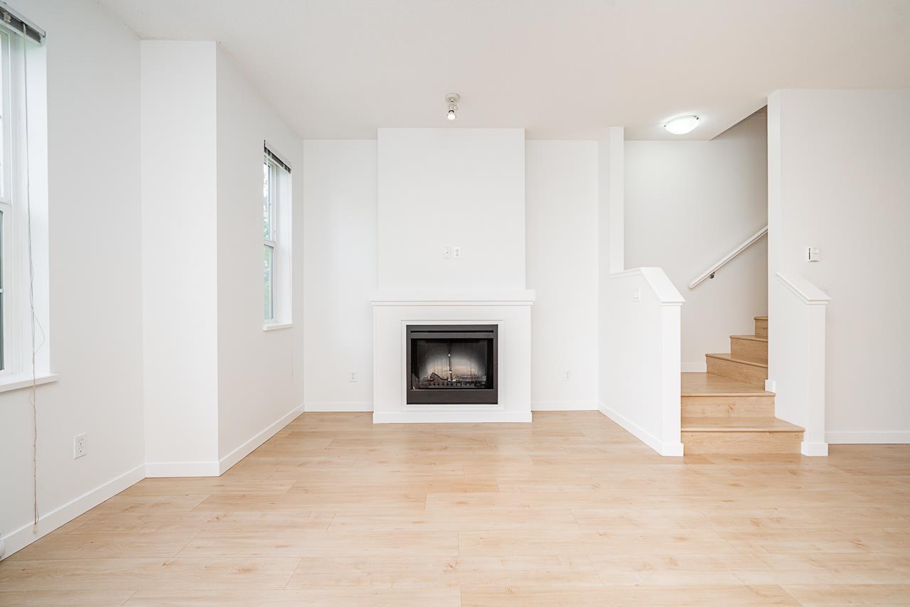 #19-8385 DELSOM, Delta