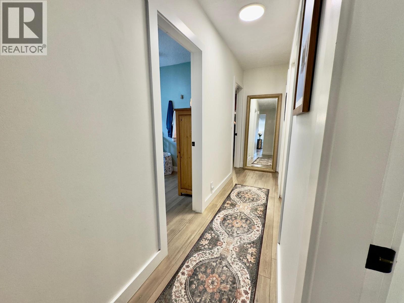 1150 MCPHERSON Place, Penticton