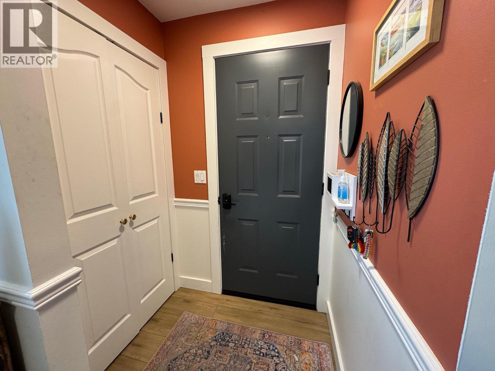 1150 MCPHERSON Place, Penticton