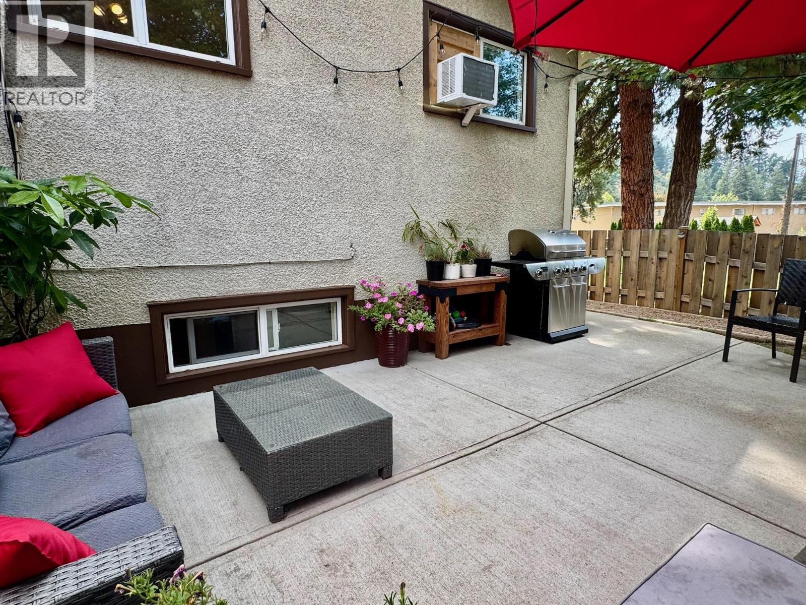 1150 MCPHERSON Place, Penticton