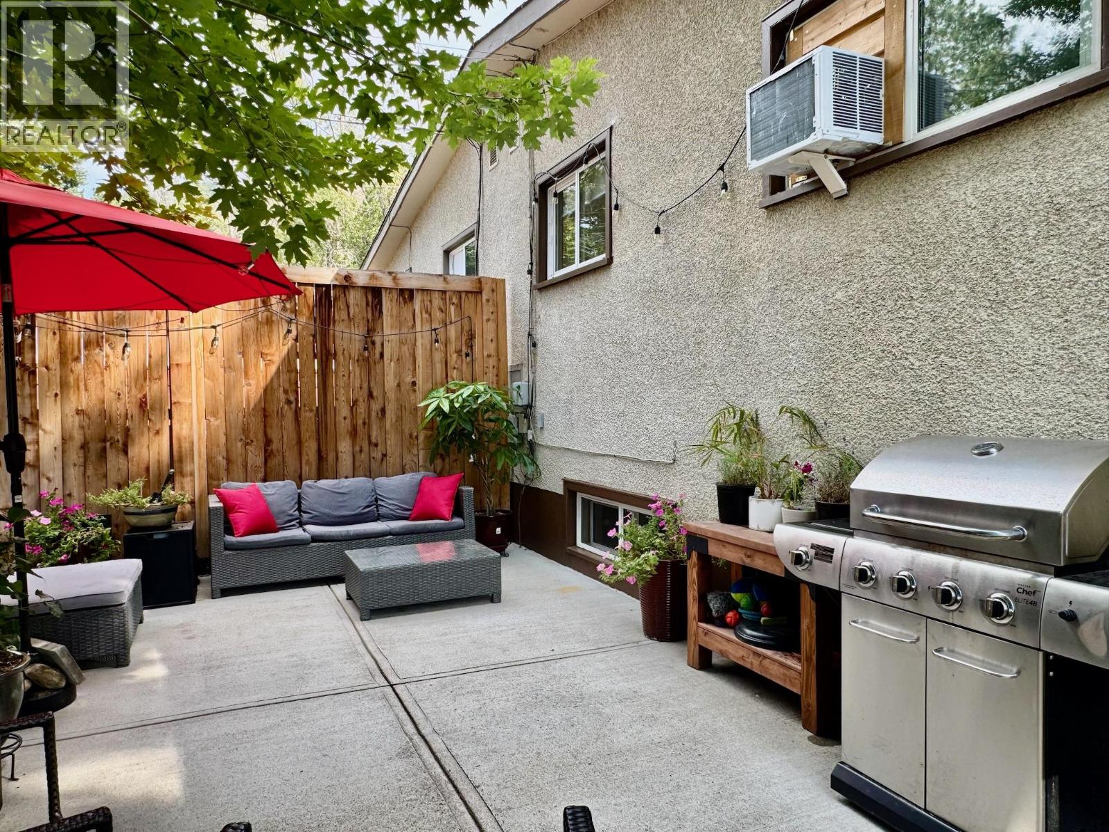 1150 MCPHERSON Place, Penticton