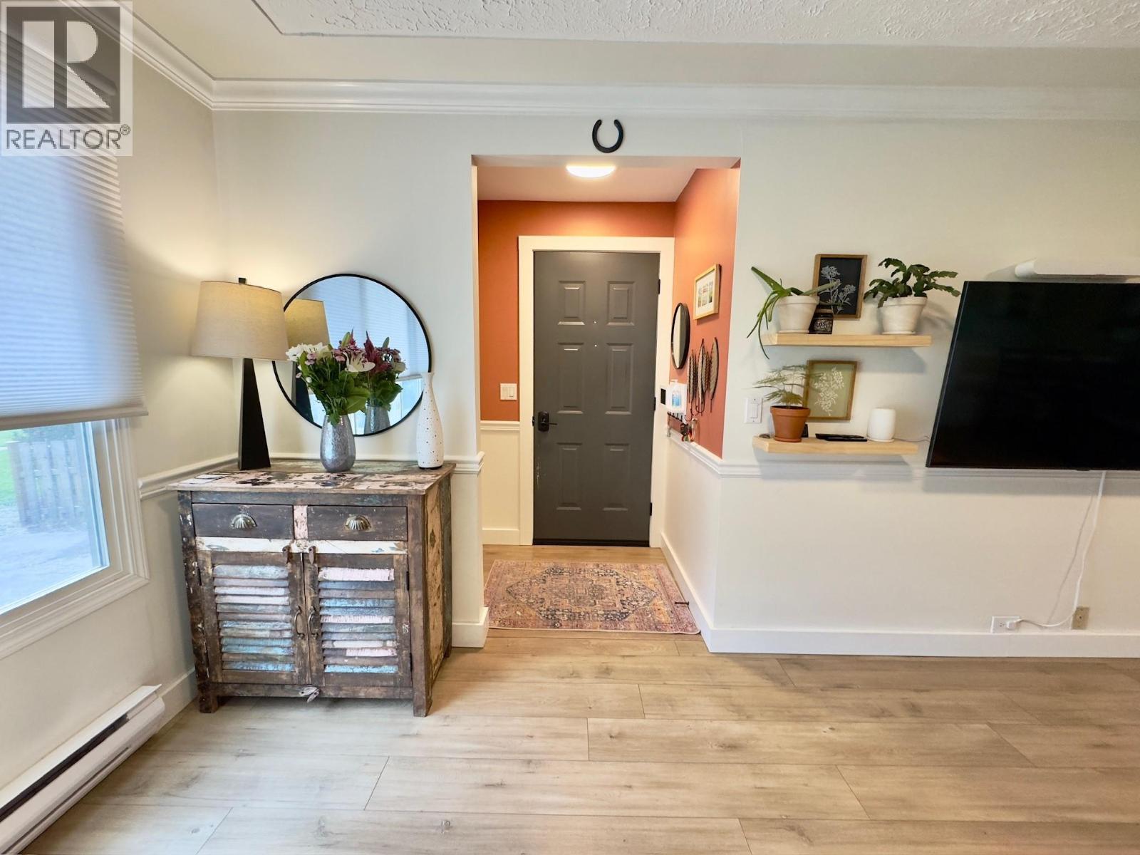 1150 MCPHERSON Place, Penticton