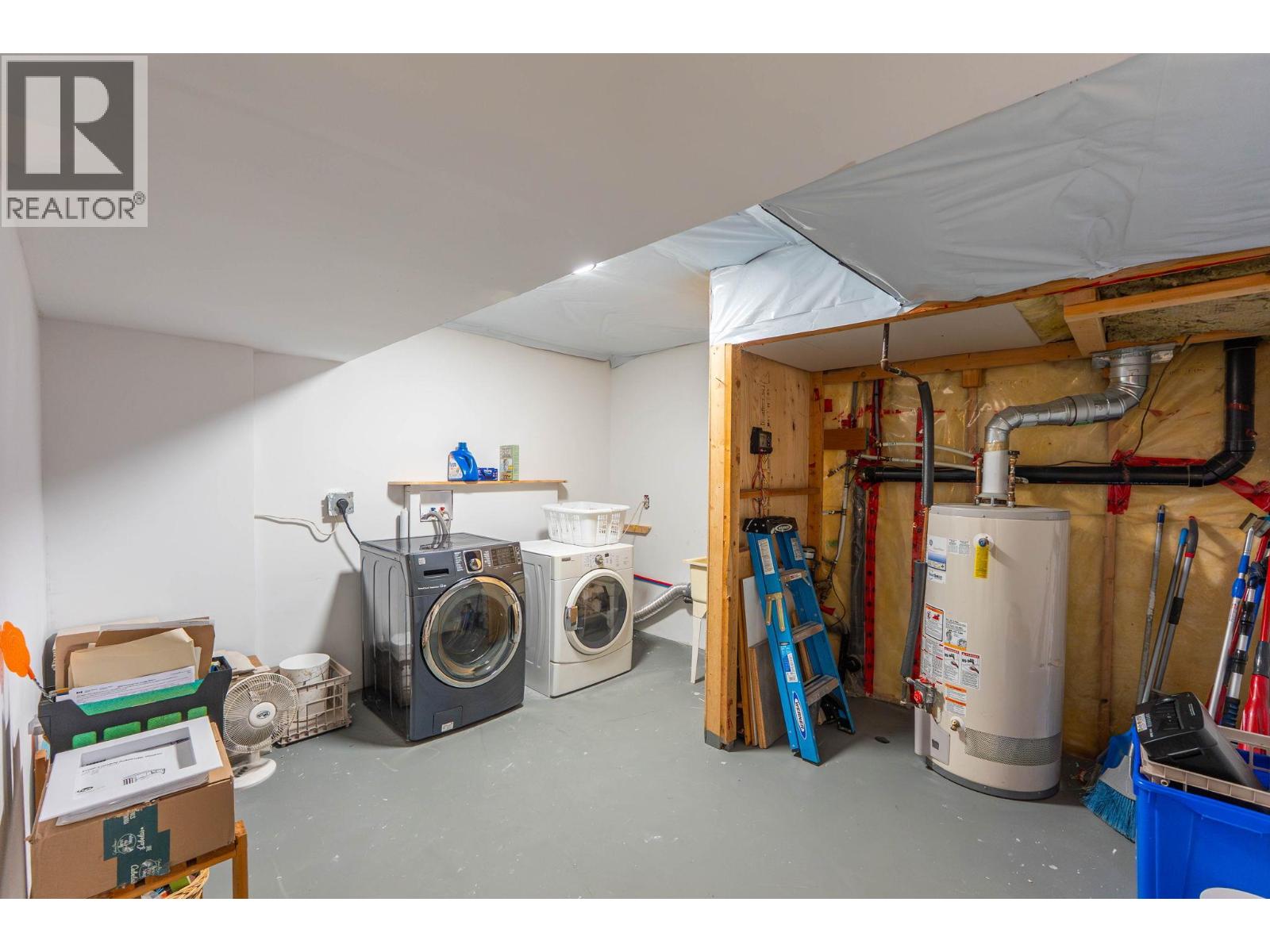  3052 Ensign Way, West Kelowna