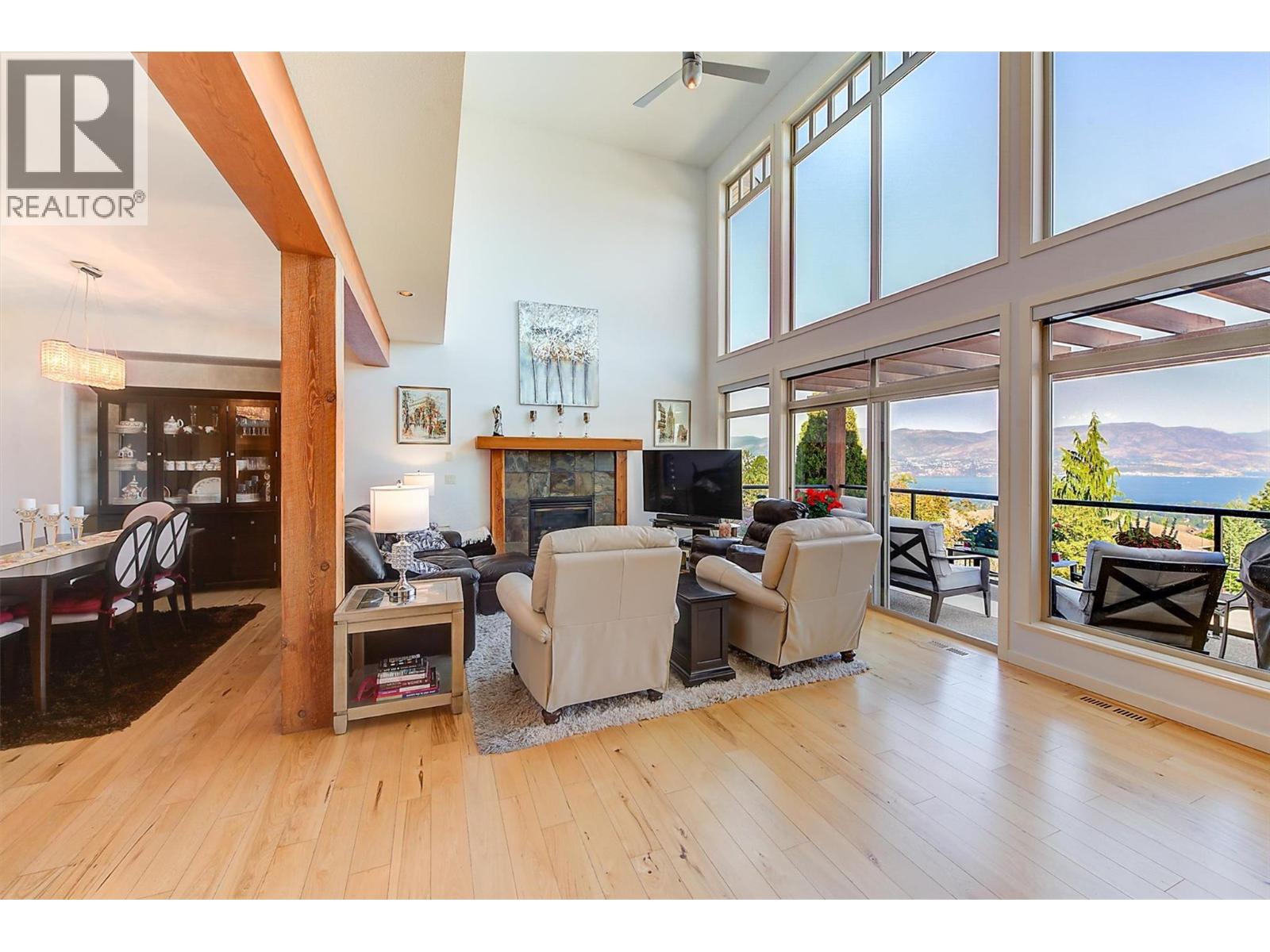  755 South Crest Drive, Kelowna