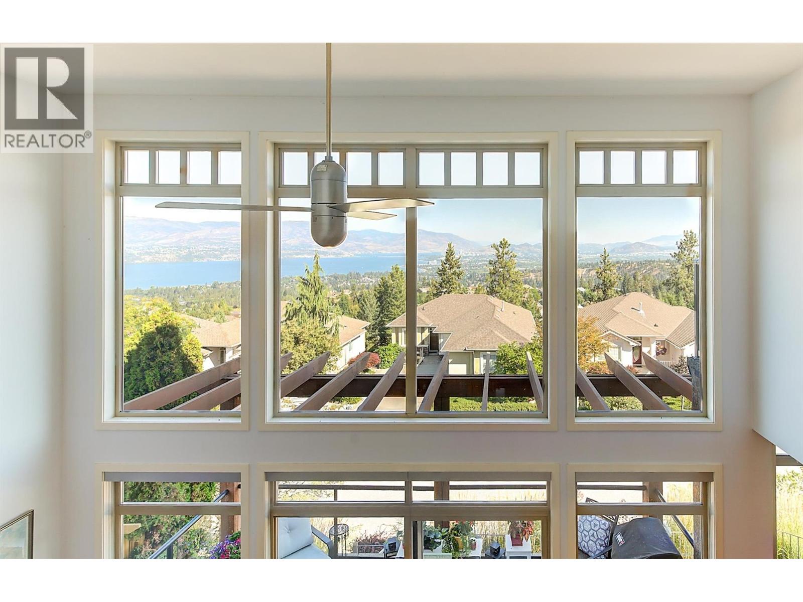  755 South Crest Drive, Kelowna