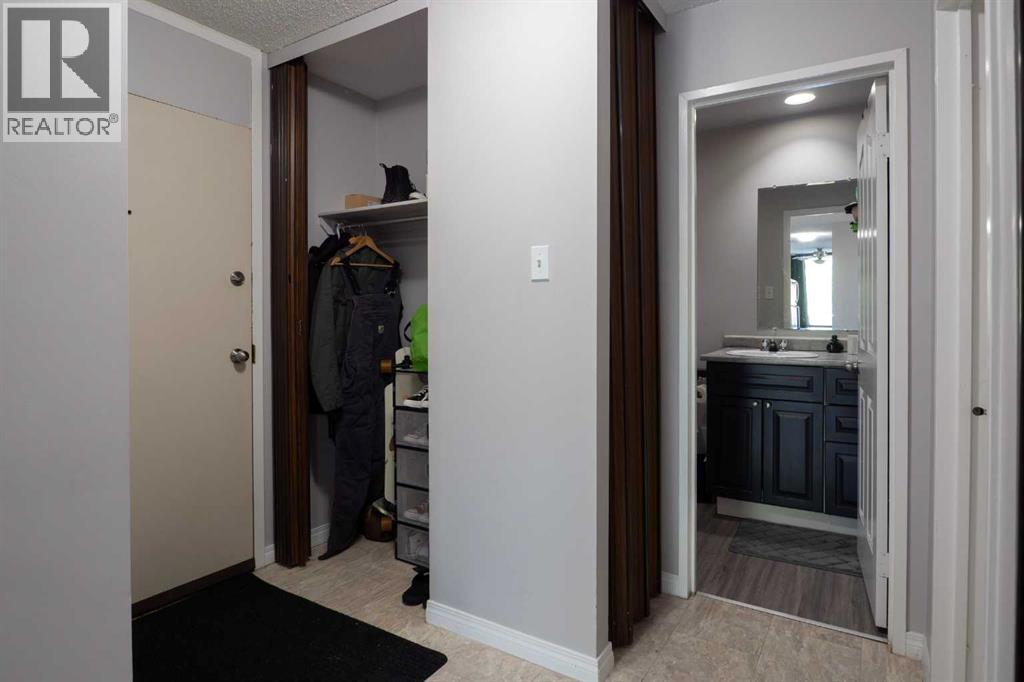 13221 MacDonald Drive, Fort McMurray