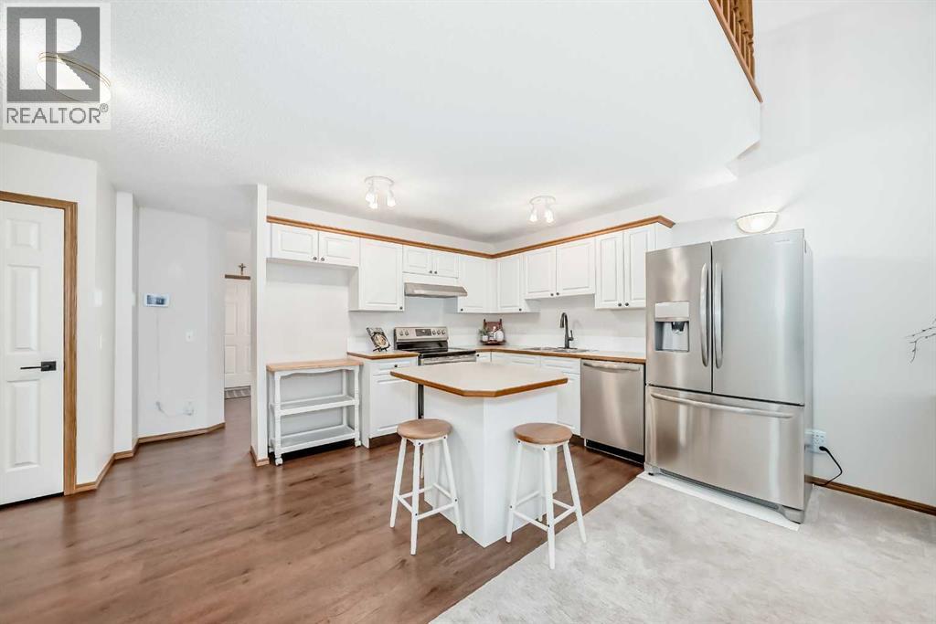 Single Family House for Sale in  Somervale Point SW Somerset Calgary 