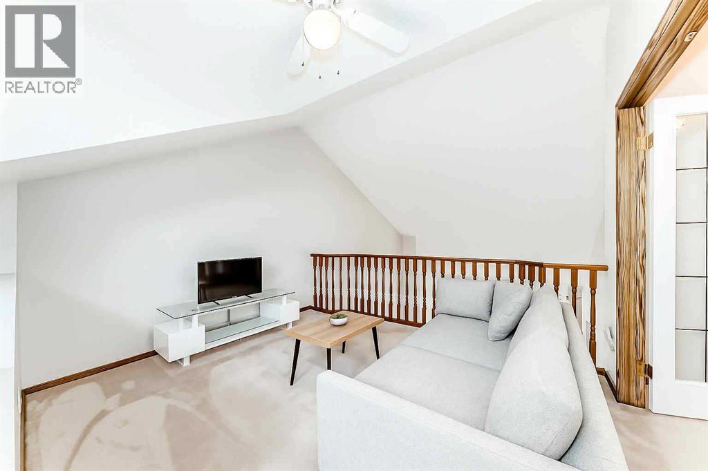 Single Family House for Sale in  Somervale Point SW Somerset Calgary 