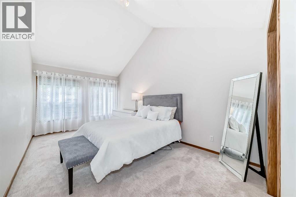 Single Family House for Sale in  Somervale Point SW Somerset Calgary 
