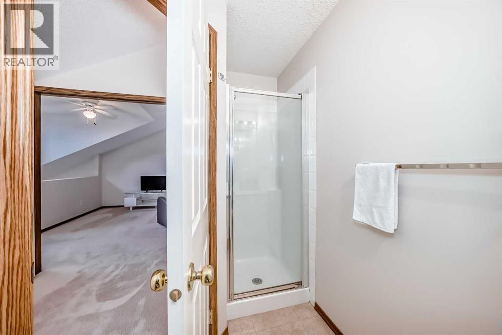 Single Family House for Sale in  Somervale Point SW Somerset Calgary 