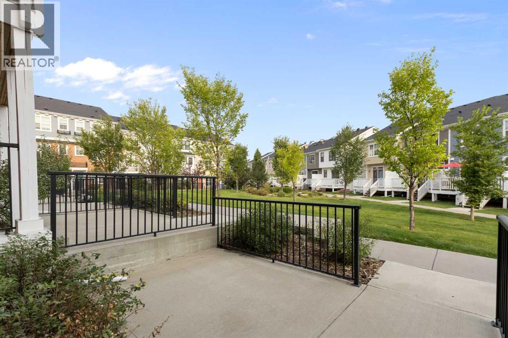 Single Family House for Sale in  Sherwood Row NW Sherwood Calgary 