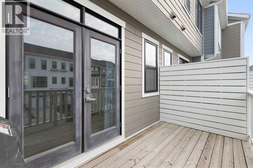 Single Family House for Sale in  Sherwood Row NW Sherwood Calgary 