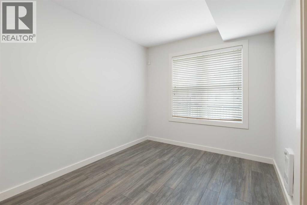 Single Family House for Sale in  Sherwood Row NW Sherwood Calgary 
