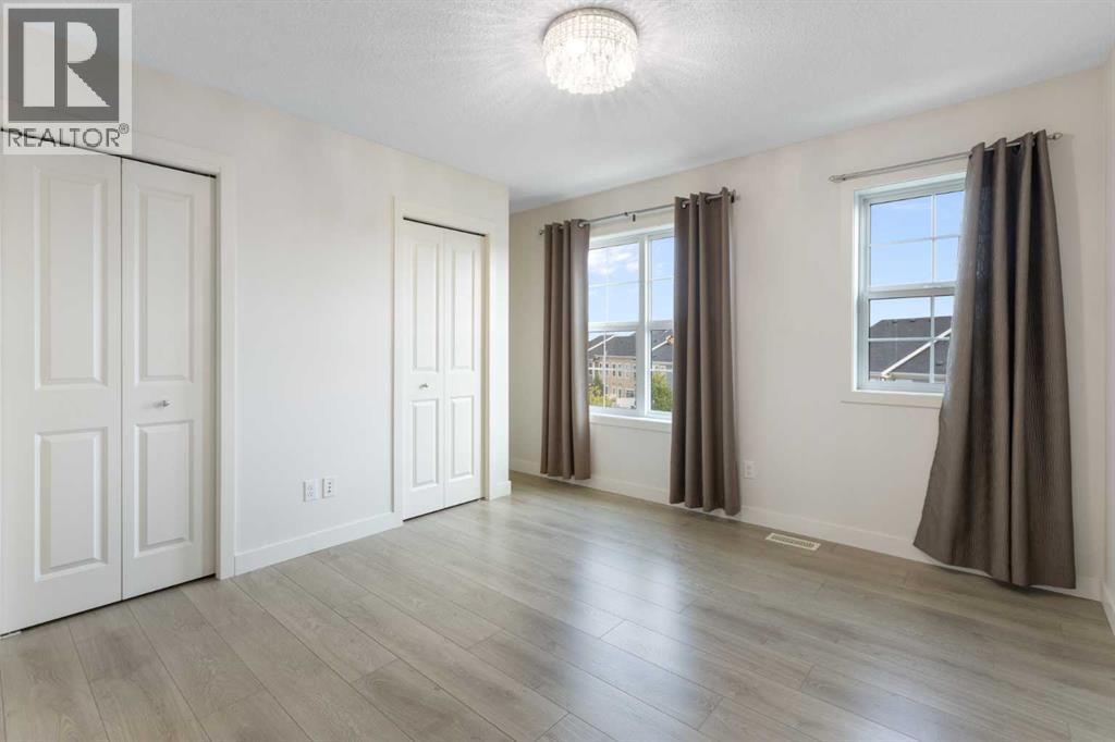 Single Family House for Sale in  Sherwood Row NW Sherwood Calgary 