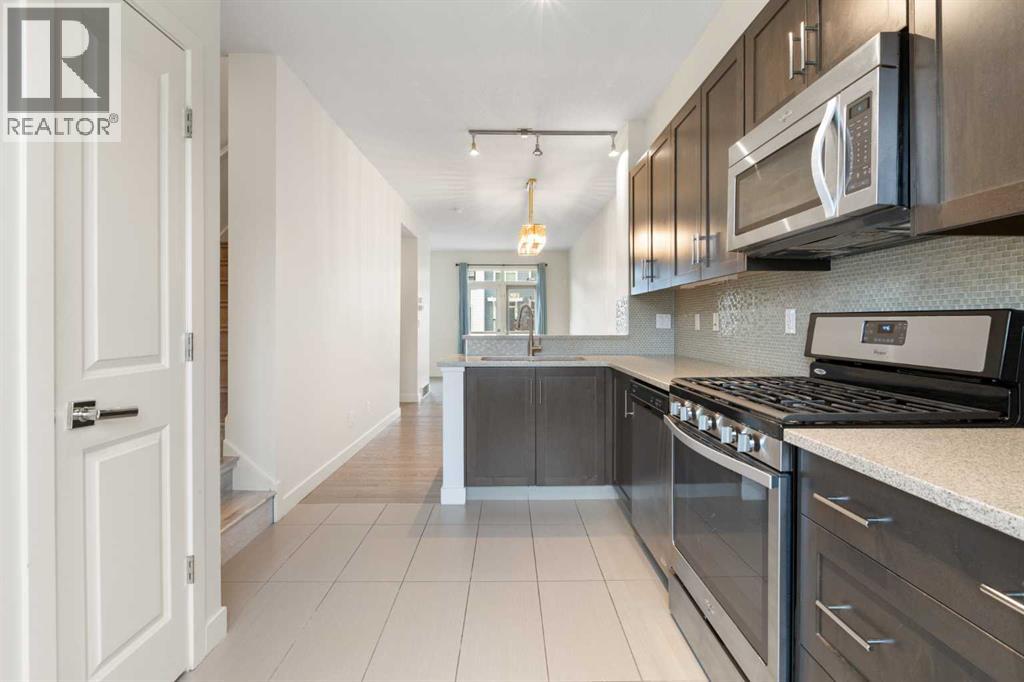 Single Family House for Sale in  Sherwood Row NW Sherwood Calgary 