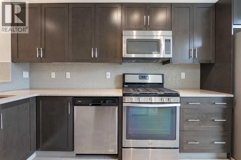 Single Family House for Sale in  Sherwood Row NW Sherwood Calgary 