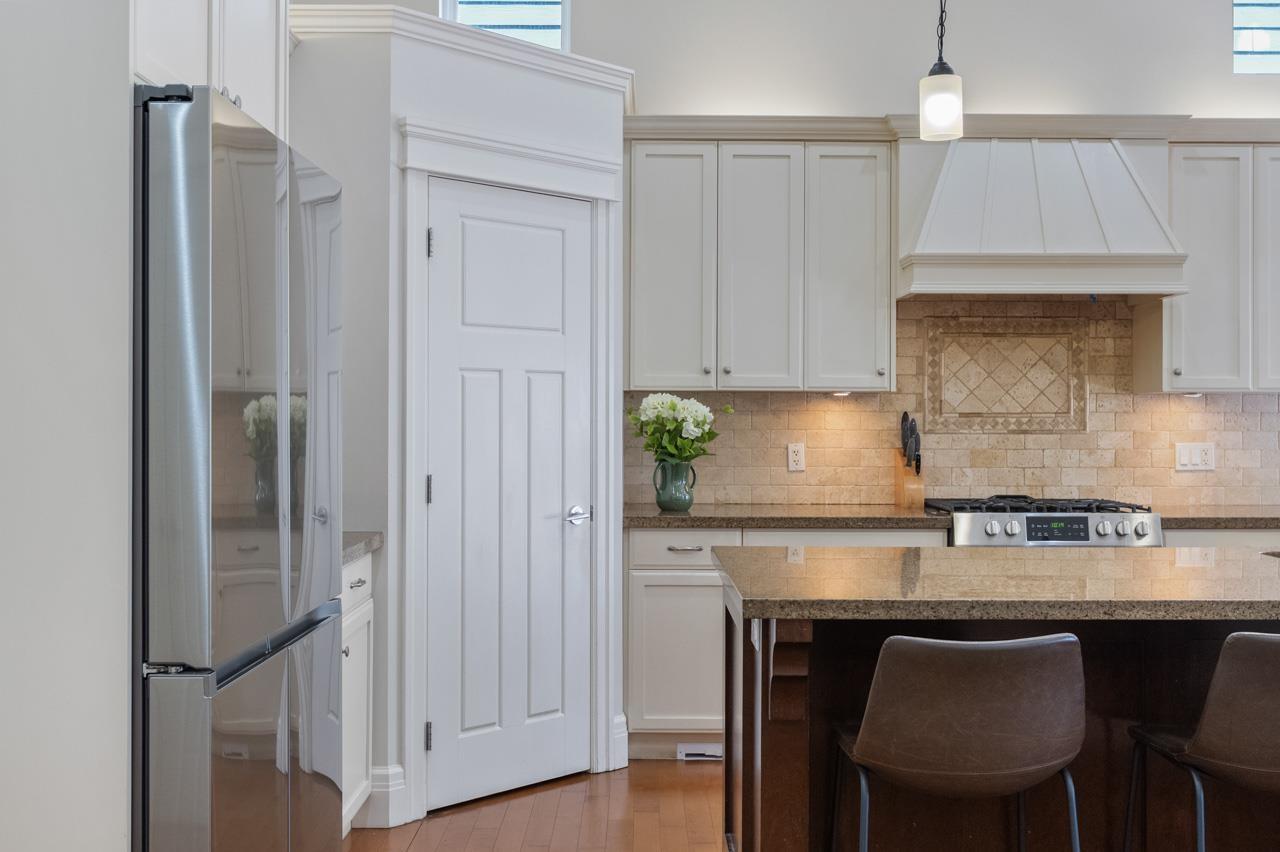1856 140 STREET, Surrey