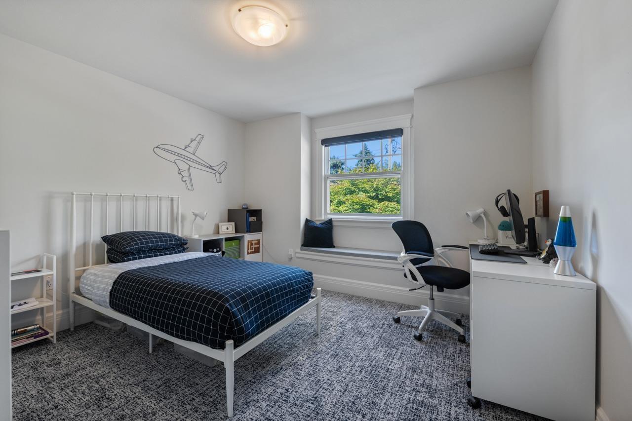 1856 140 STREET, Surrey