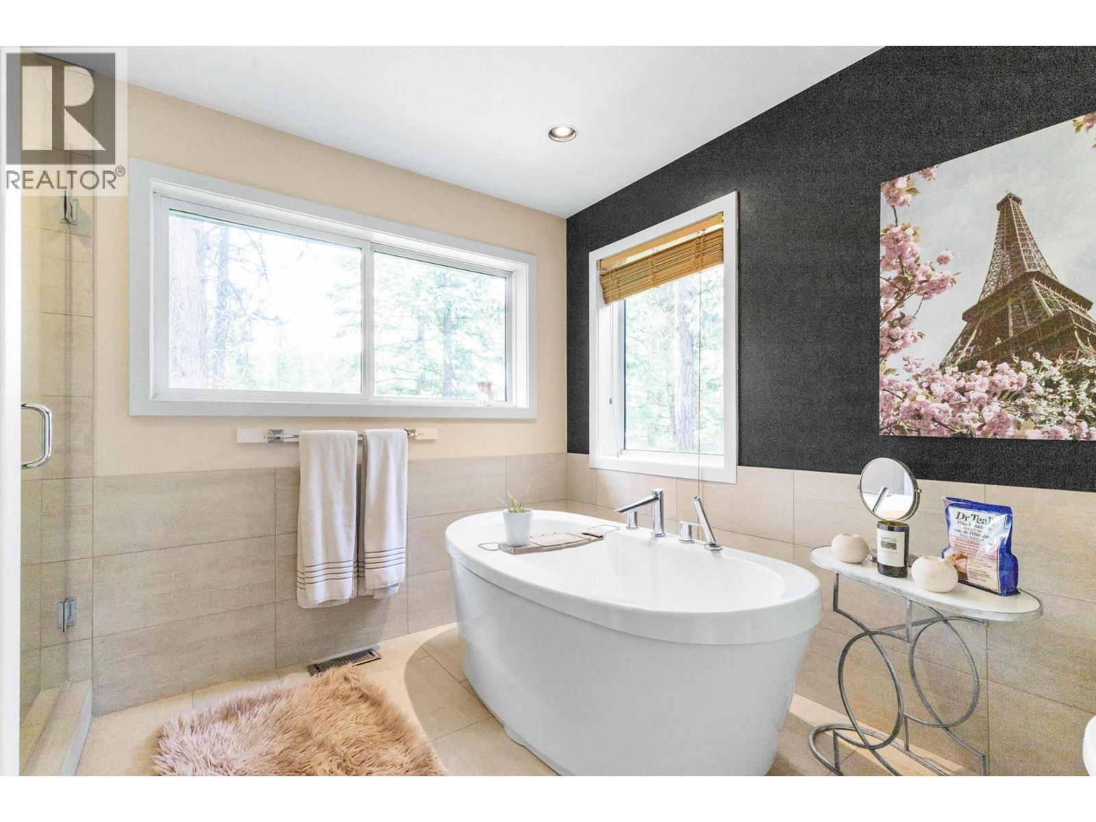  4444 June Springs Road, Kelowna