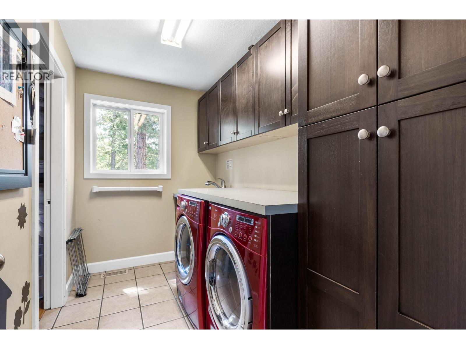  4444 June Springs Road, Kelowna