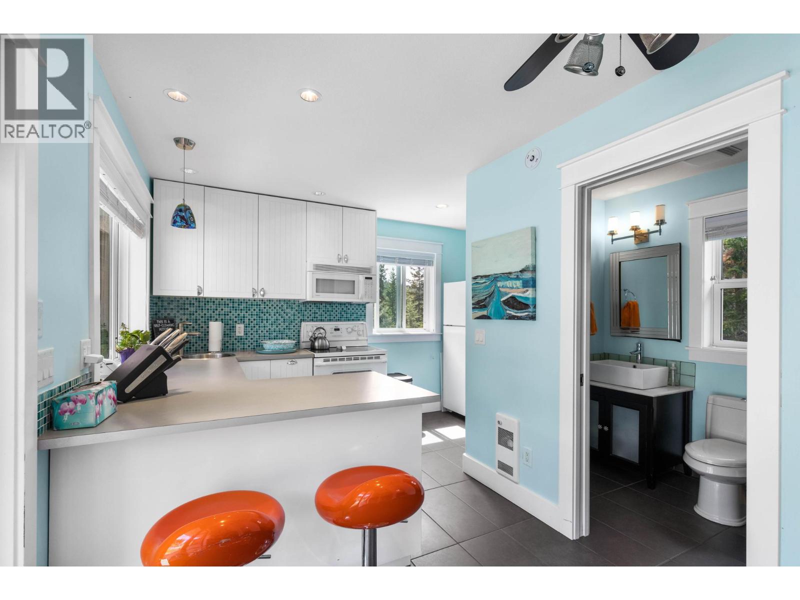  4444 June Springs Road, Kelowna