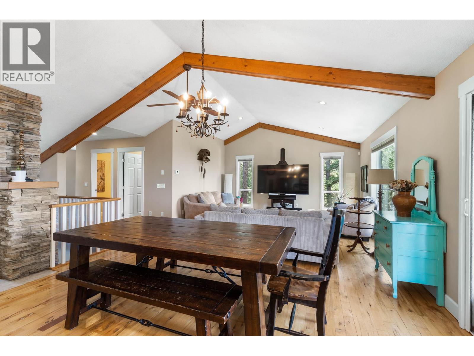  4444 June Springs Road, Kelowna