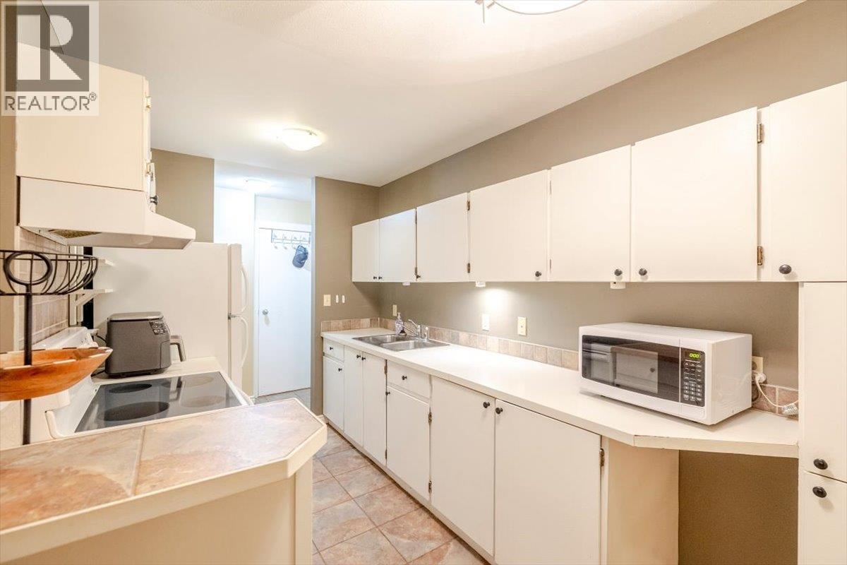 1299 Ponderosa Drive Unit# 105B, Sparwood