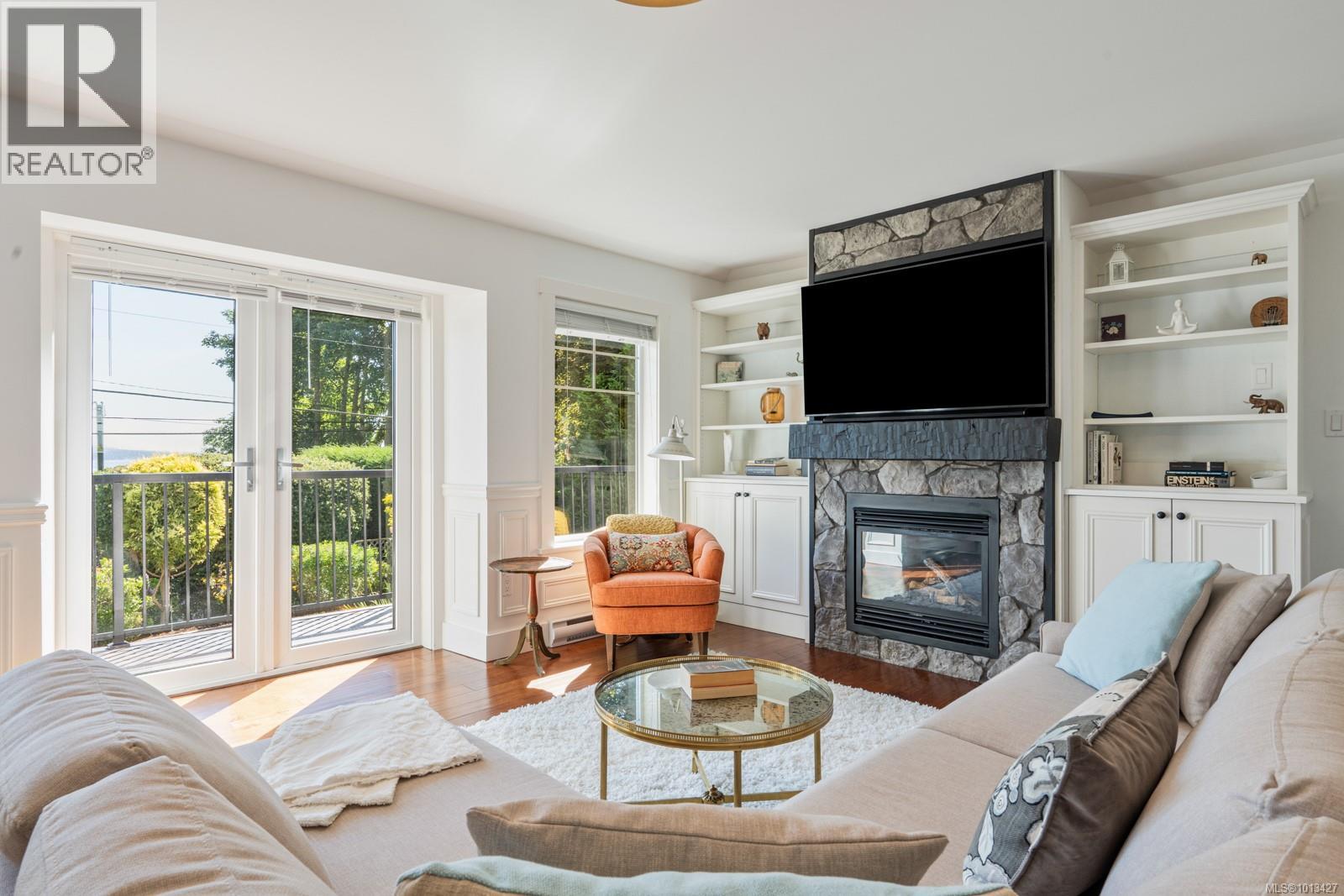2618 Mill Bay Rd, Mill Bay