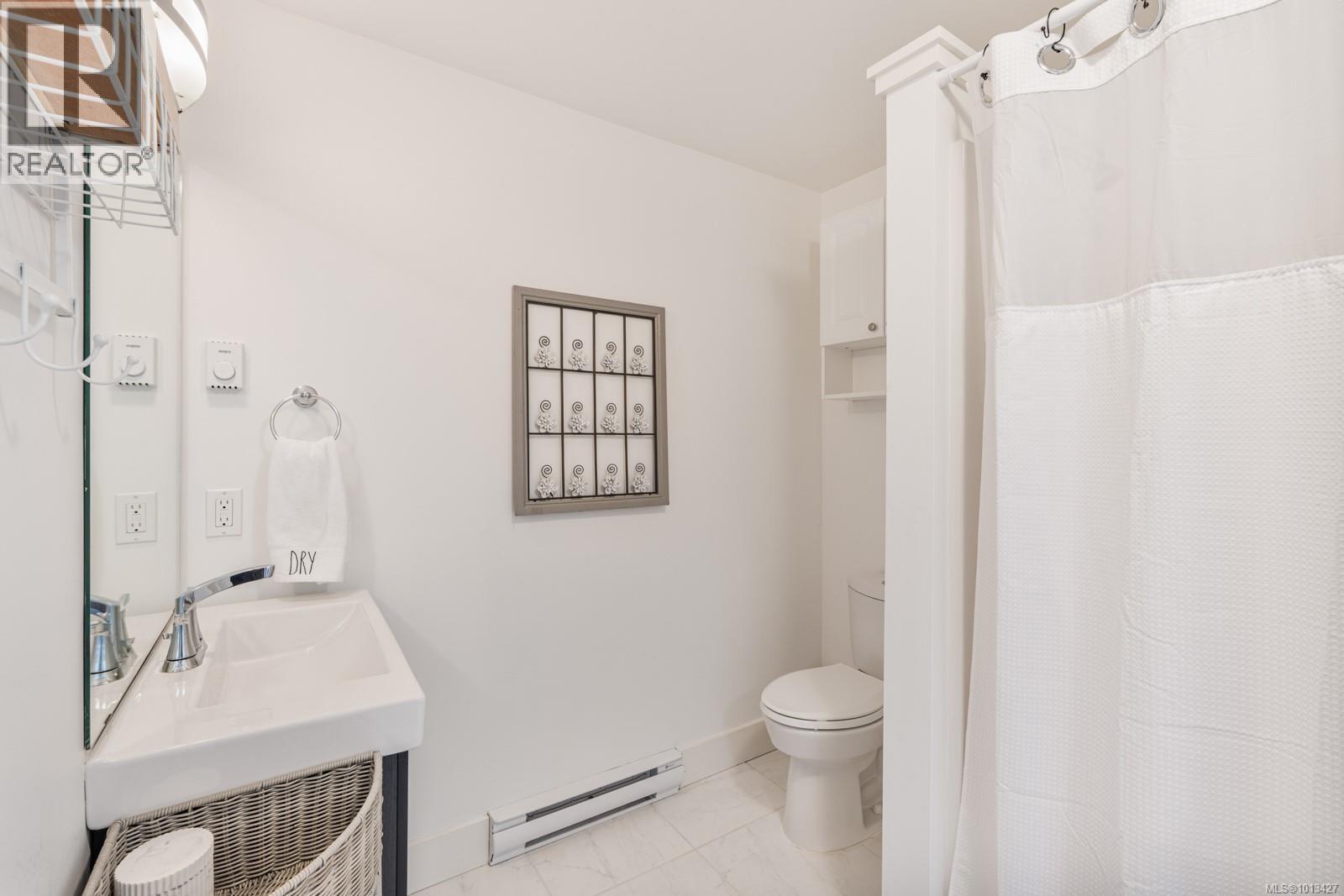 2618 Mill Bay Rd, Mill Bay