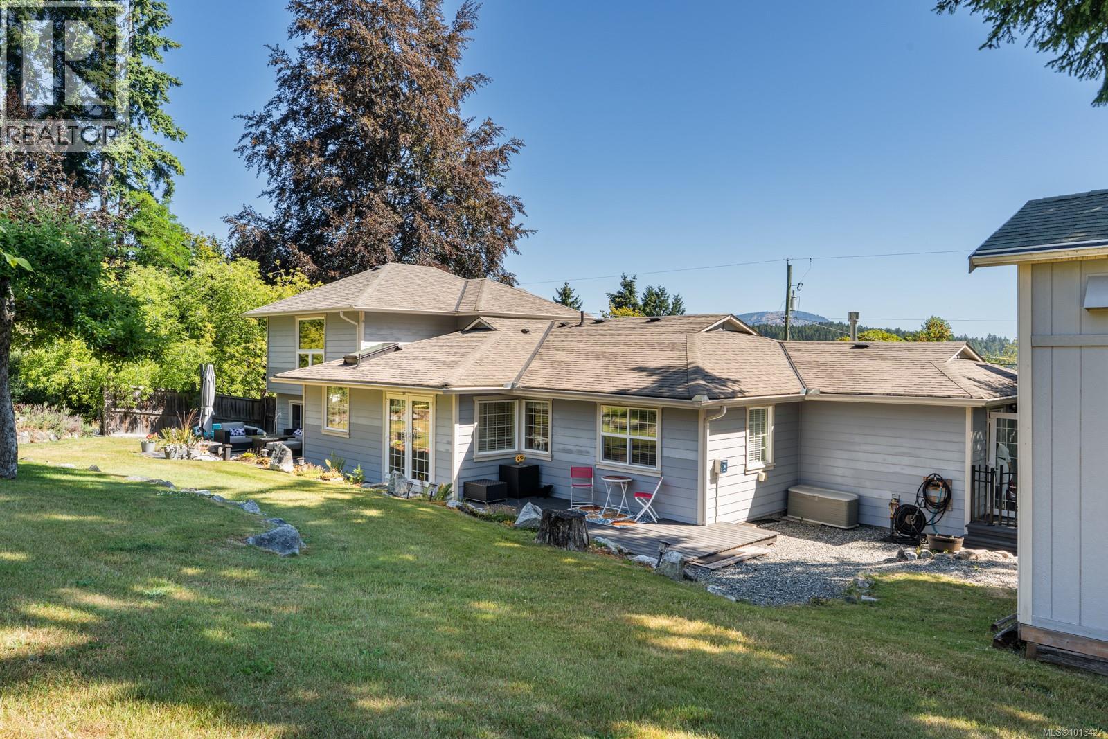 2618 Mill Bay Rd, Mill Bay