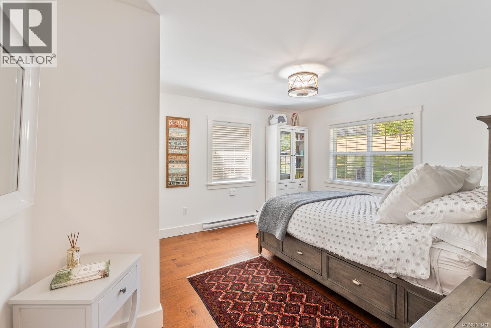 2618 Mill Bay Rd, Mill Bay