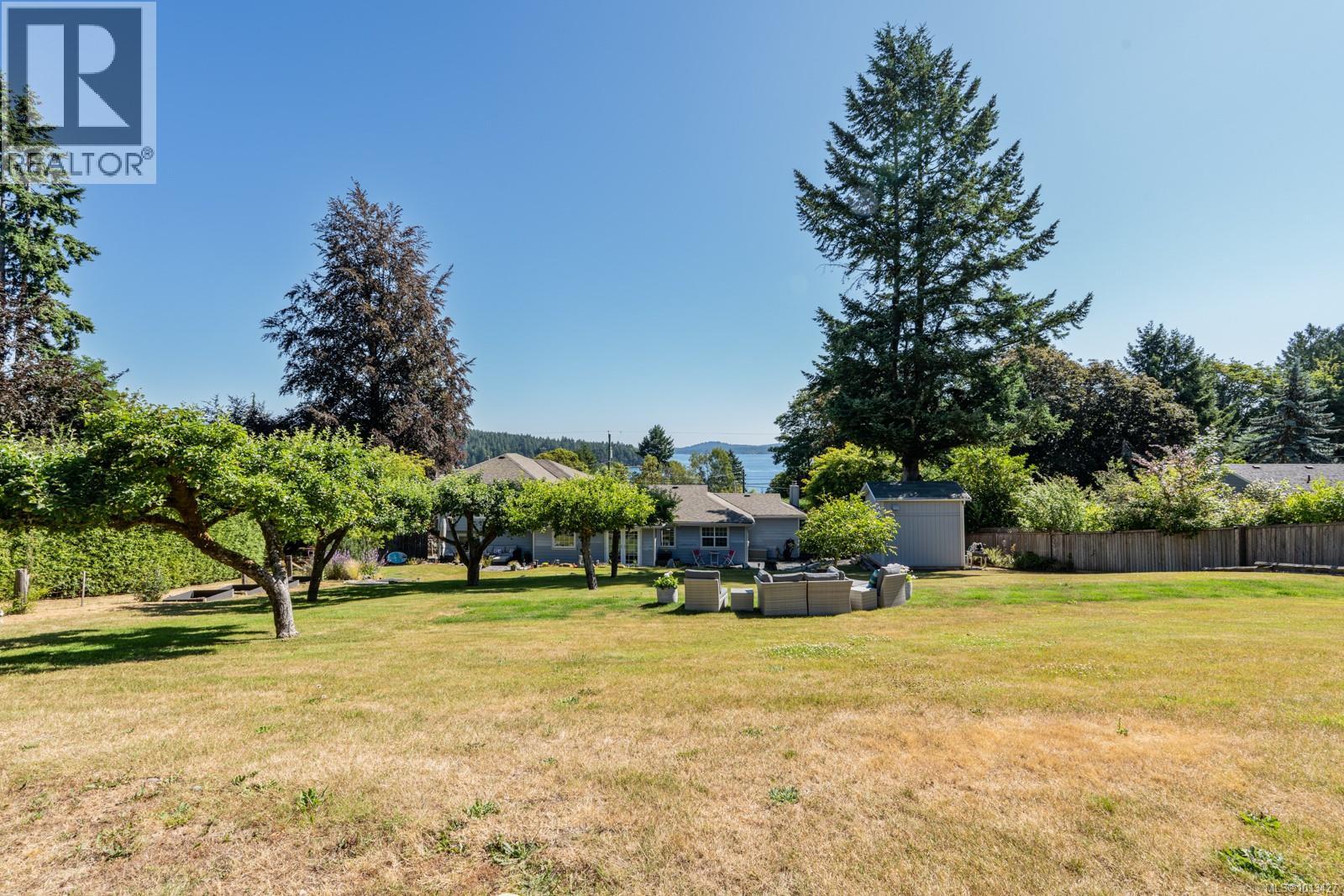 2618 Mill Bay Rd, Mill Bay