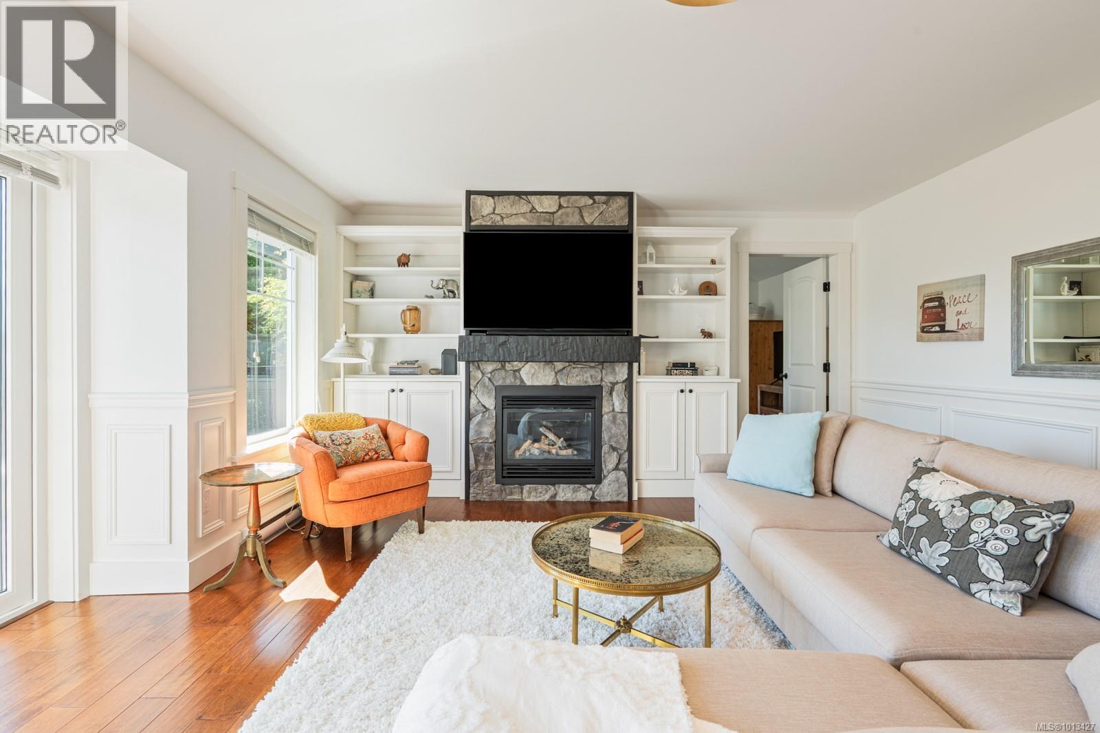 2618 Mill Bay Rd, Mill Bay