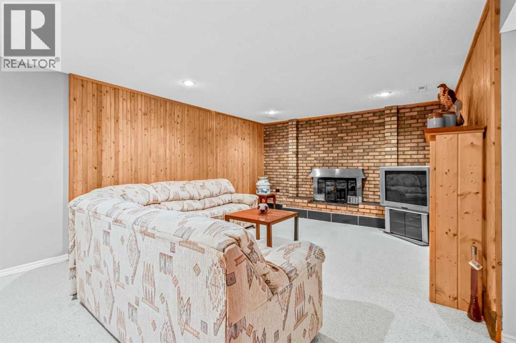Single Family House Bungalow for Sale in   Street NE Pineridge Calgary 