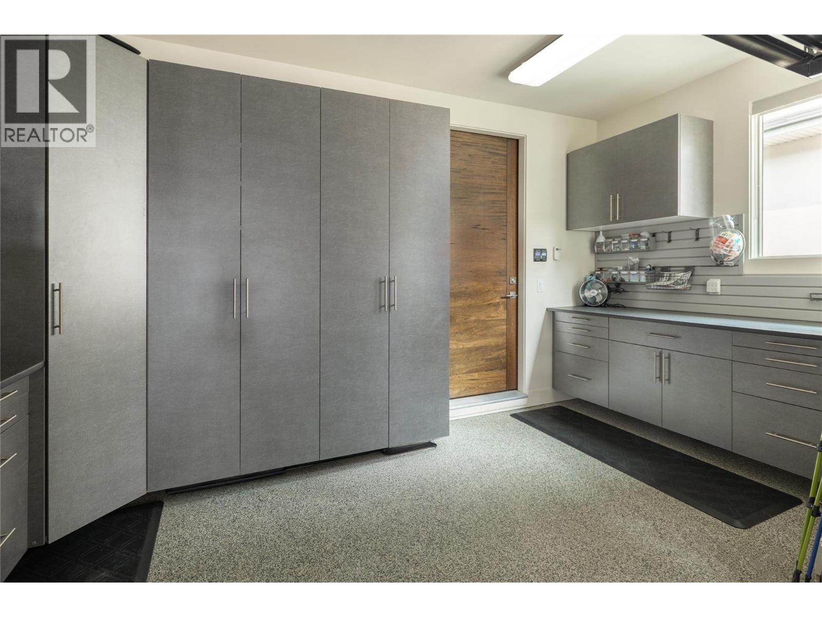  5640 Mountainside Drive, Kelowna