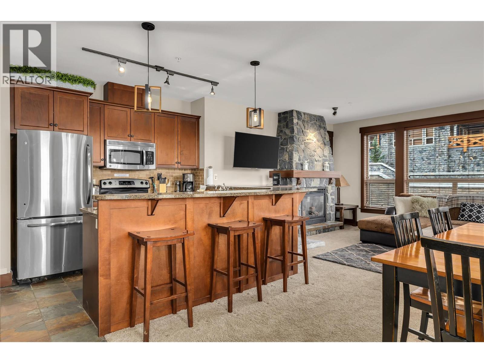 375 Raven Ridge Road Unit# 301, Big White