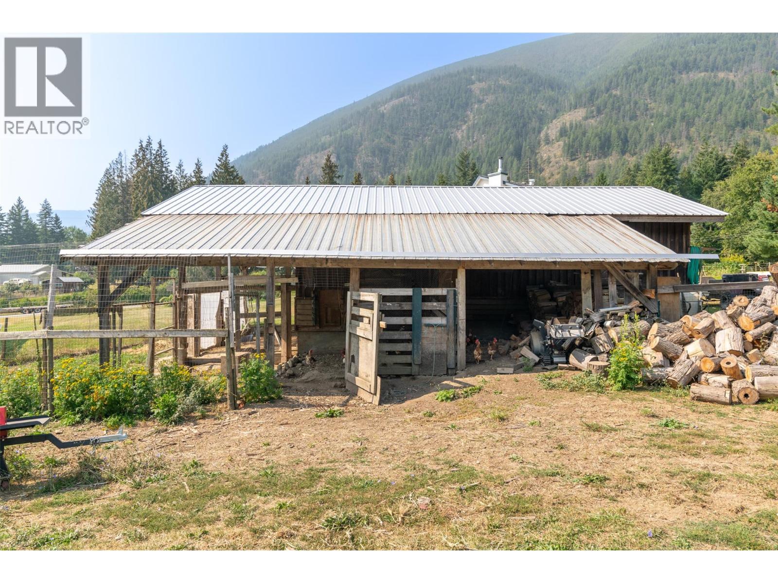  102 Kault Hill Road, Salmon Arm