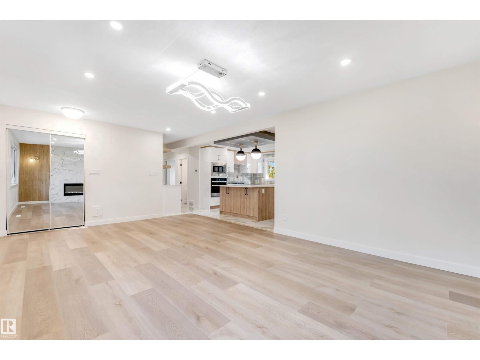Single Family House Bungalow for Sale in   AV NW Edmonton 