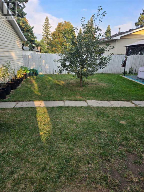 Single Family House 4 Level for Sale in  Maryvale Drive NE Marlborough Calgary 