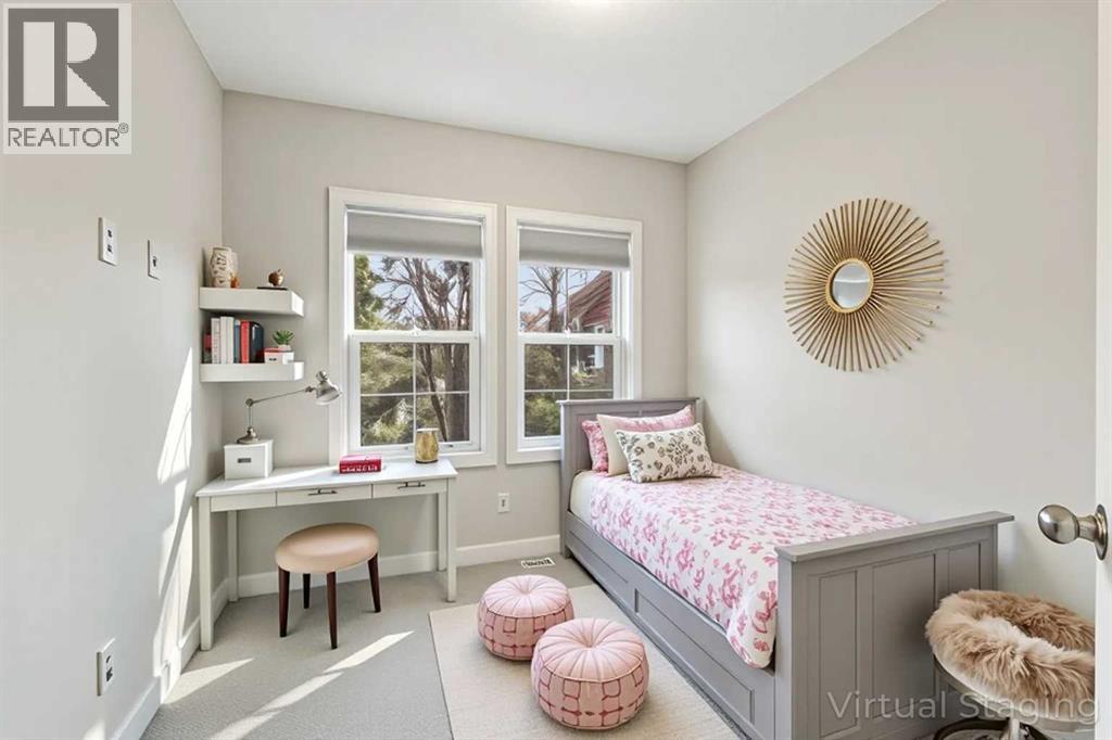 Single Family House for Sale in  Quarry Villas SE Douglasdale/Glen Calgary 