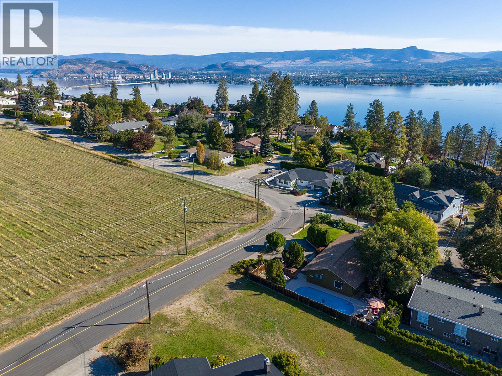  2931 Thacker Drive, West Kelowna