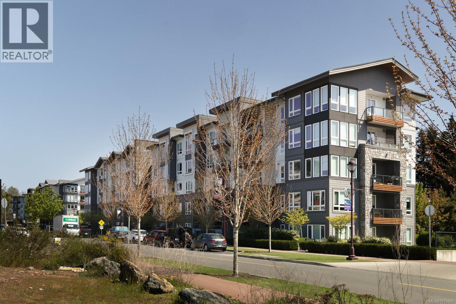 405 960 Reunion Avenue, Langford