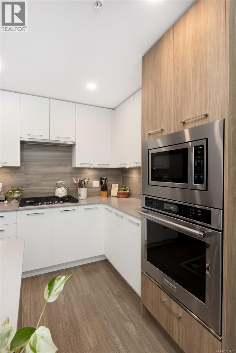 405 960 Reunion Avenue, Langford