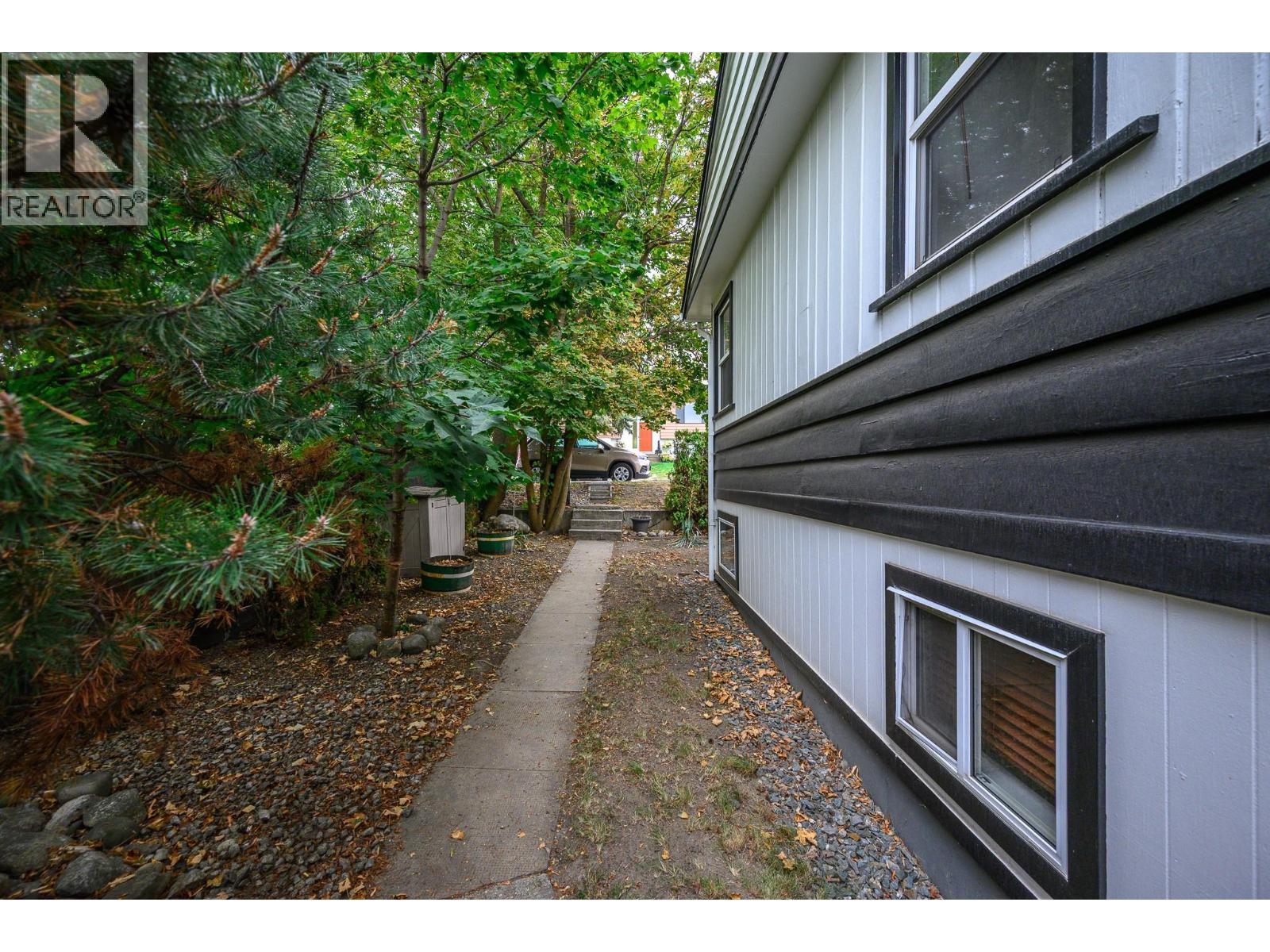 A2 3411 17 Avenue, Vernon