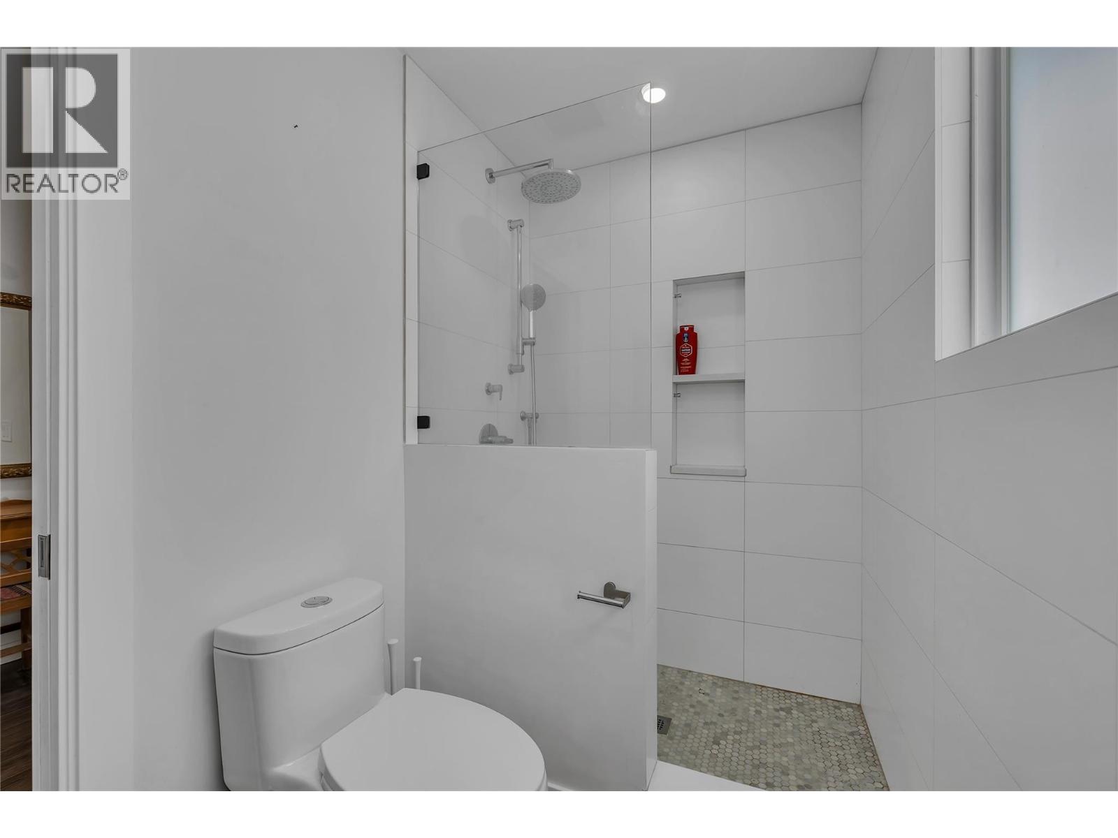  1301 Ponderosa Road, West Kelowna